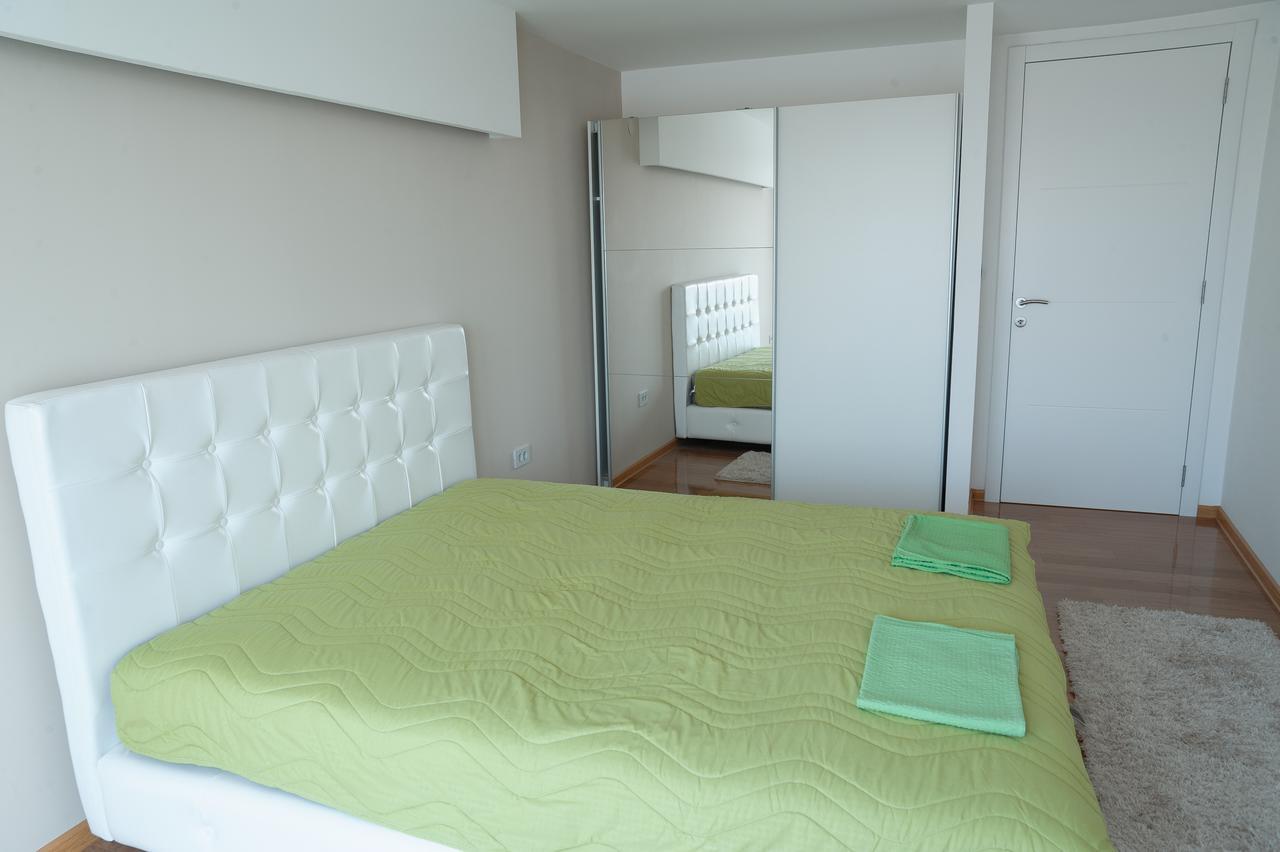 Atina Lux Hostel Leskovac  Buitenkant foto
